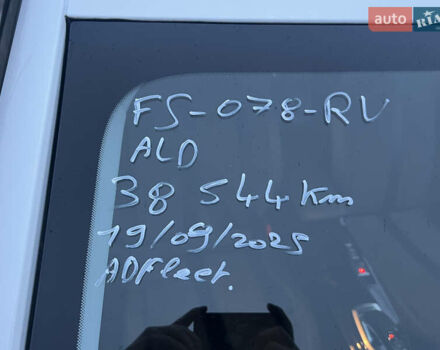 Білий Пежо e-208, об'ємом двигуна 0 л та пробігом 38 тис. км за 13500 $, фото 38 на Automoto.ua