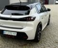 Белый Пежо e-208, объемом двигателя 0 л и пробегом 52 тыс. км за 14350 $, фото 5 на Automoto.ua
