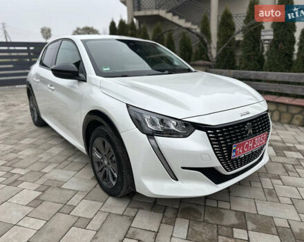 Белый Пежо e-208, объемом двигателя 0 л и пробегом 20 тыс. км за 15300 $, фото 6 на Automoto.ua