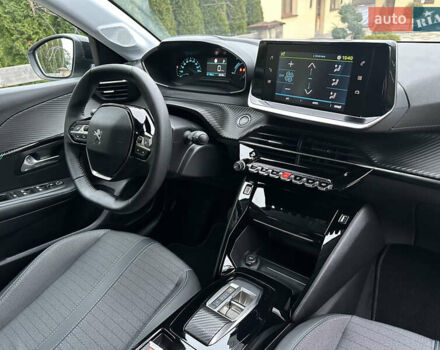 Белый Пежо e-208, объемом двигателя 0 л и пробегом 20 тыс. км за 15300 $, фото 35 на Automoto.ua