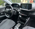 Белый Пежо e-208, объемом двигателя 0 л и пробегом 20 тыс. км за 15300 $, фото 35 на Automoto.ua