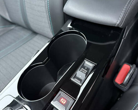 Белый Пежо e-208, объемом двигателя 0 л и пробегом 20 тыс. км за 15300 $, фото 34 на Automoto.ua