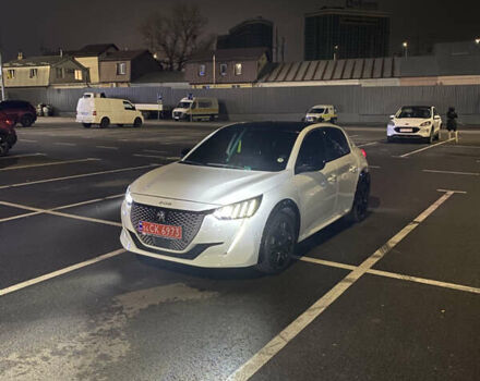 Білий Пежо e-208, об'ємом двигуна 0 л та пробігом 6 тис. км за 16900 $, фото 62 на Automoto.ua
