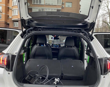 Білий Пежо e-208, об'ємом двигуна 0 л та пробігом 6 тис. км за 16900 $, фото 40 на Automoto.ua