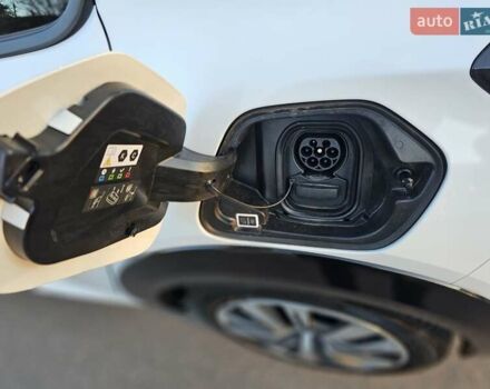 Білий Пежо e-208, об'ємом двигуна 0 л та пробігом 12 тис. км за 17700 $, фото 15 на Automoto.ua