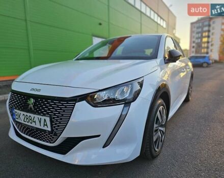 Білий Пежо e-208, об'ємом двигуна 0 л та пробігом 12 тис. км за 17700 $, фото 1 на Automoto.ua