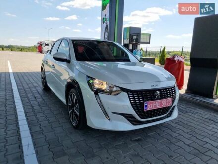 Пежо e-208 2019 в Виннице на Automoto.ua Белый Пежо e-208, объемом двигателя 0 л и пробегом 111 тыс. км за 13000 $, фото 1 на Automoto.ua
