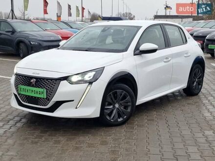 Белый Пежо e-208, объемом двигателя 0 л и пробегом 59 тыс. км за 13900 $, фото 1 на Automoto.ua