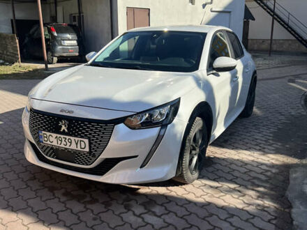 Белый Пежо e-208, объемом двигателя 0 л и пробегом 76 тыс. км за 13500 $, фото 1 на Automoto.ua