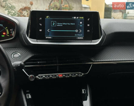 Черный Пежо e-208, объемом двигателя 0 л и пробегом 41 тыс. км за 13500 $, фото 19 на Automoto.ua