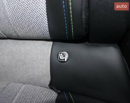 Чорний Пежо e-208, об'ємом двигуна 0 л та пробігом 78 тис. км за 15950 $, фото 65 на Automoto.ua