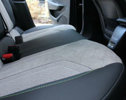 Чорний Пежо e-208, об'ємом двигуна 0 л та пробігом 78 тис. км за 15950 $, фото 61 на Automoto.ua