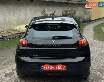 Черный Пежо e-208, объемом двигателя 0 л и пробегом 41 тыс. км за 13500 $, фото 4 на Automoto.ua