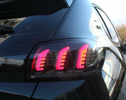 Чорний Пежо e-208, об'ємом двигуна 0 л та пробігом 78 тис. км за 15950 $, фото 11 на Automoto.ua