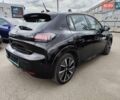 Черный Пежо e-208, объемом двигателя 0 л и пробегом 125 тыс. км за 15888 $, фото 7 на Automoto.ua