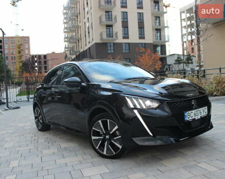 Чорний Пежо e-208, об'ємом двигуна 0 л та пробігом 78 тис. км за 15950 $, фото 1 на Automoto.ua