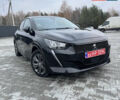 Черный Пежо e-208, объемом двигателя 0 л и пробегом 99 тыс. км за 12699 $, фото 2 на Automoto.ua