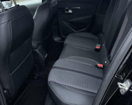 Черный Пежо e-208, объемом двигателя 0 л и пробегом 99 тыс. км за 12699 $, фото 17 на Automoto.ua