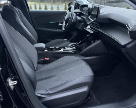 Черный Пежо e-208, объемом двигателя 0 л и пробегом 99 тыс. км за 12699 $, фото 22 на Automoto.ua