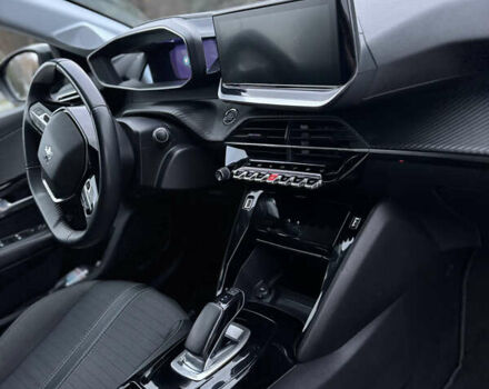 Черный Пежо e-208, объемом двигателя 0 л и пробегом 99 тыс. км за 12699 $, фото 23 на Automoto.ua