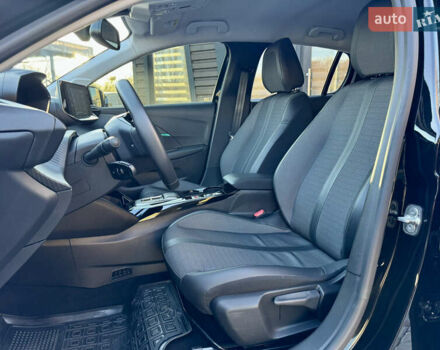 Чорний Пежо e-208, об'ємом двигуна 0 л та пробігом 20 тис. км за 14900 $, фото 19 на Automoto.ua