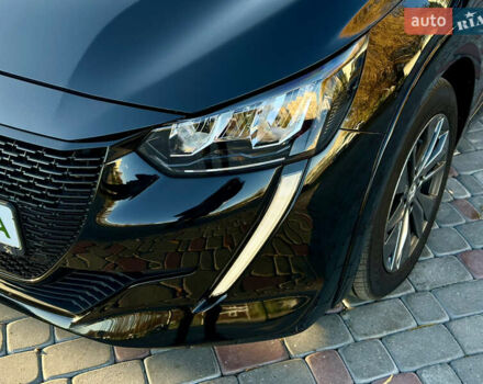 Чорний Пежо e-208, об'ємом двигуна 0 л та пробігом 20 тис. км за 14900 $, фото 14 на Automoto.ua