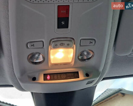 Чорний Пежо e-208, об'ємом двигуна 0 л та пробігом 36 тис. км за 15500 $, фото 27 на Automoto.ua