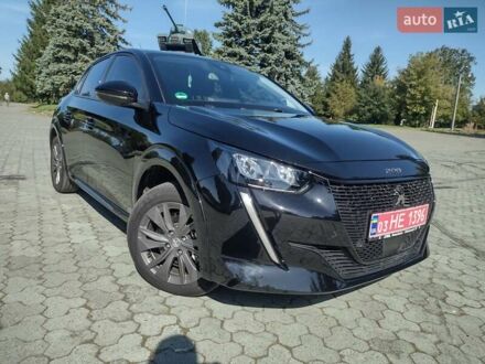 Черный Пежо e-208, объемом двигателя 0 л и пробегом 16 тыс. км за 16800 $, фото 1 на Automoto.ua