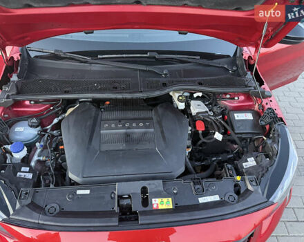 Красный Пежо e-208, объемом двигателя 0 л и пробегом 76 тыс. км за 14950 $, фото 20 на Automoto.ua