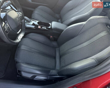 Красный Пежо e-208, объемом двигателя 0 л и пробегом 76 тыс. км за 14950 $, фото 10 на Automoto.ua