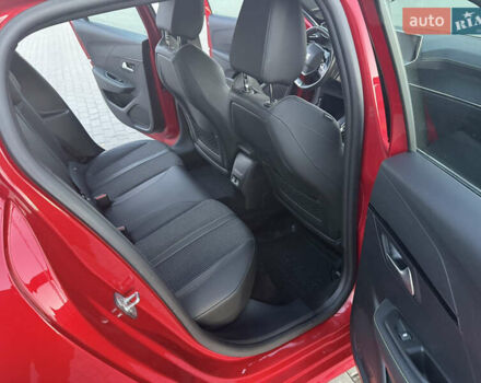 Красный Пежо e-208, объемом двигателя 0 л и пробегом 76 тыс. км за 14950 $, фото 12 на Automoto.ua