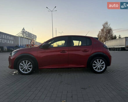 Красный Пежо e-208, объемом двигателя 0 л и пробегом 76 тыс. км за 14950 $, фото 6 на Automoto.ua