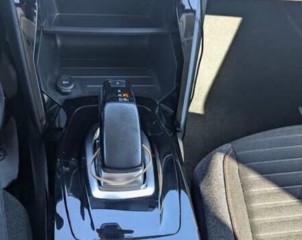 Червоний Пежо e-208, об'ємом двигуна 0 л та пробігом 40 тис. км за 14800 $, фото 26 на Automoto.ua