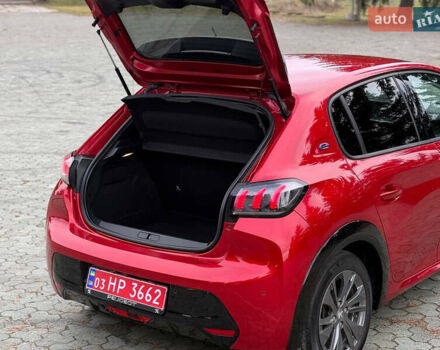 Пежо e-208, объемом двигателя 0 л и пробегом 83 тыс. км за 13299 $, фото 31 на Automoto.ua