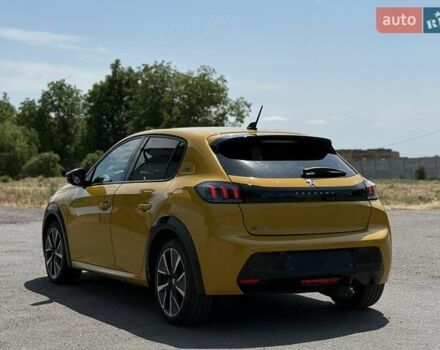 Пежо e-208, об'ємом двигуна 0 л та пробігом 26 тис. км за 12100 $, фото 13 на Automoto.ua