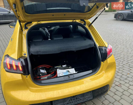 Жовтий Пежо e-208, об'ємом двигуна 0 л та пробігом 55 тис. км за 13700 $, фото 22 на Automoto.ua