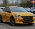 Желтый Пежо e-208, объемом двигателя 0 л и пробегом 38 тыс. км за 16900 $, фото 1 на Automoto.ua