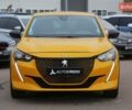 Желтый Пежо e-208, объемом двигателя 0 л и пробегом 38 тыс. км за 16900 $, фото 1 на Automoto.ua