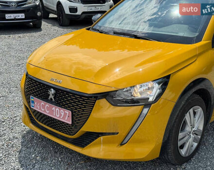 Желтый Пежо e-208, объемом двигателя 0 л и пробегом 6 тыс. км за 17900 $, фото 16 на Automoto.ua