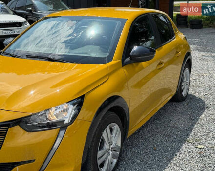 Желтый Пежо e-208, объемом двигателя 0 л и пробегом 6 тыс. км за 17900 $, фото 17 на Automoto.ua