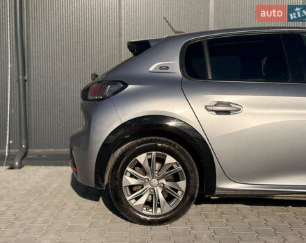 Сірий Пежо e-208, об'ємом двигуна 0 л та пробігом 109 тис. км за 12440 $, фото 17 на Automoto.ua