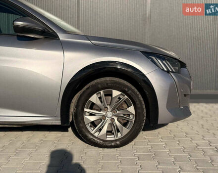 Сірий Пежо e-208, об'ємом двигуна 0 л та пробігом 109 тис. км за 12440 $, фото 16 на Automoto.ua