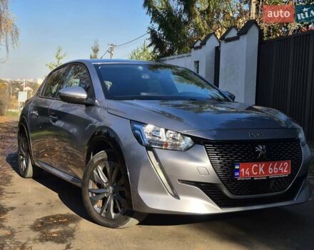 Серый Пежо e-208, объемом двигателя 0 л и пробегом 82 тыс. км за 14744 $, фото 2 на Automoto.ua