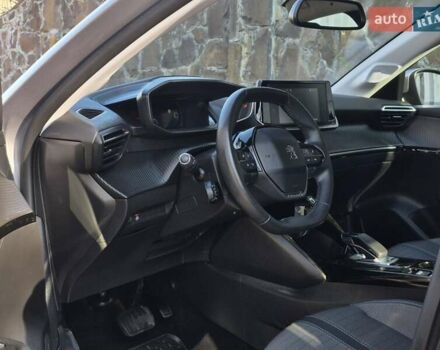 Серый Пежо e-208, объемом двигателя 0 л и пробегом 82 тыс. км за 14744 $, фото 28 на Automoto.ua