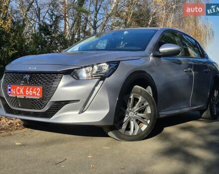 Серый Пежо e-208, объемом двигателя 0 л и пробегом 82 тыс. км за 14744 $, фото 12 на Automoto.ua
