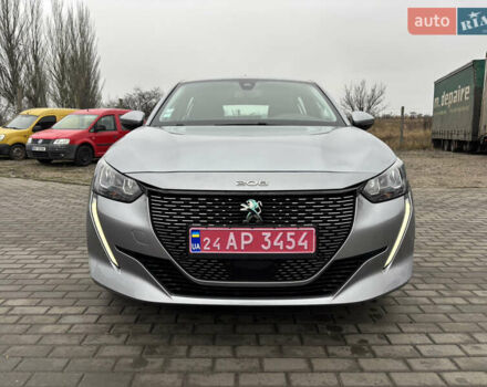 Серый Пежо e-208, объемом двигателя 0 л и пробегом 57 тыс. км за 13900 $, фото 1 на Automoto.ua