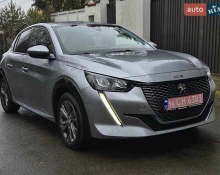 Серый Пежо e-208, объемом двигателя 0 л и пробегом 102 тыс. км за 15064 $, фото 1 на Automoto.ua