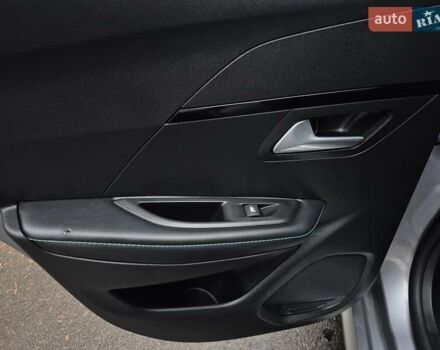 Серый Пежо e-208, объемом двигателя 0 л и пробегом 102 тыс. км за 15064 $, фото 31 на Automoto.ua