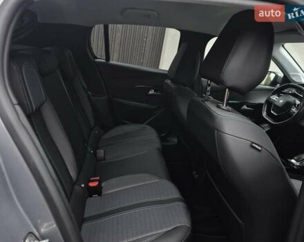 Серый Пежо e-208, объемом двигателя 0 л и пробегом 102 тыс. км за 15064 $, фото 33 на Automoto.ua