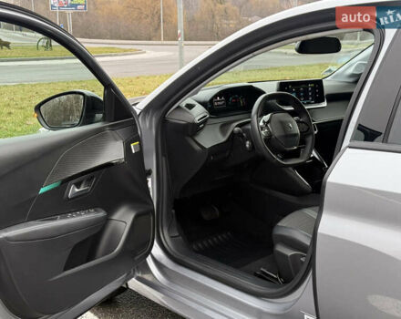 Серый Пежо e-208, объемом двигателя 0 л и пробегом 76 тыс. км за 13500 $, фото 25 на Automoto.ua